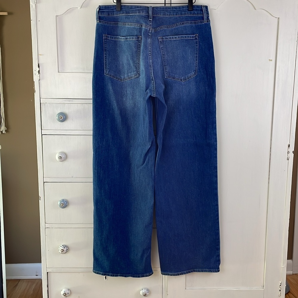 Old Navy High-Rise Wide Leg Jeans 12 - Picture 5 of 7